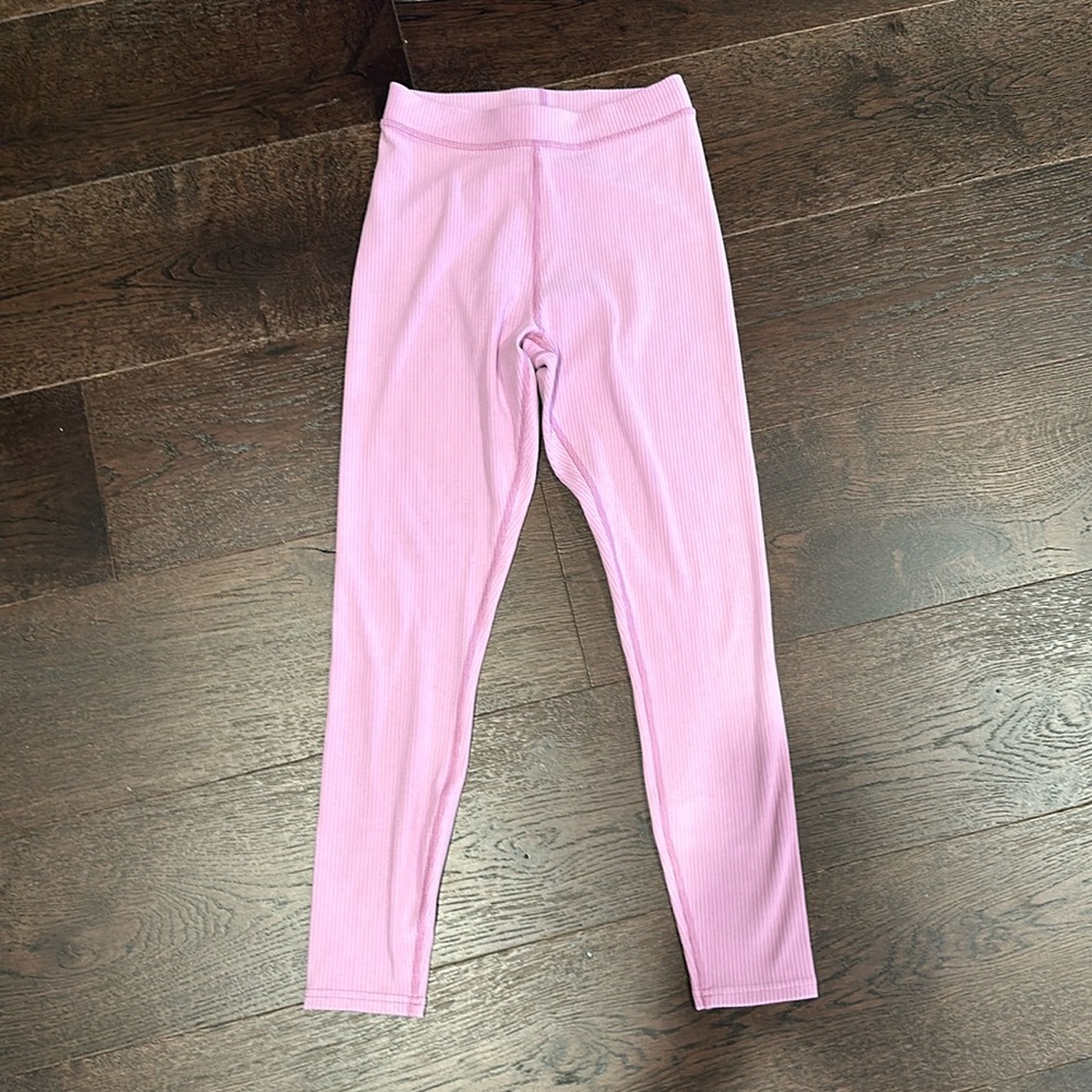 Light Purple Ribbed Alo Yoga Leggings 7/8 Length